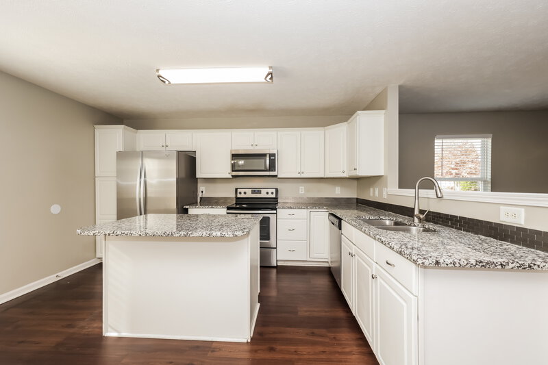 1,805/Mo, 3671 Blaze Dr Murfreesboro, TN 37128 Kitchen View