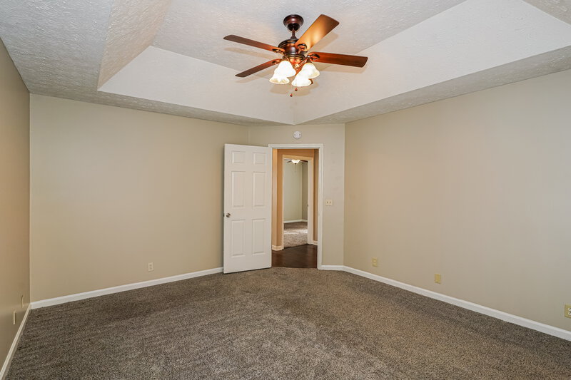 1,905/Mo, 4020 Calumet Dr Antioch, TN 37013 Main Bedroom View 2