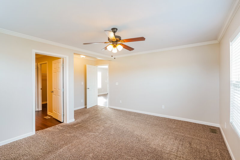 2,035/Mo, 2003 Vancroft Cir Spring Hill, TN 37174 Main Bedroom View 2