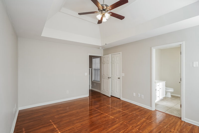 2,320/Mo, 268 Iris Dr Hendersonville, TN 37075 Main Bedroom View 2