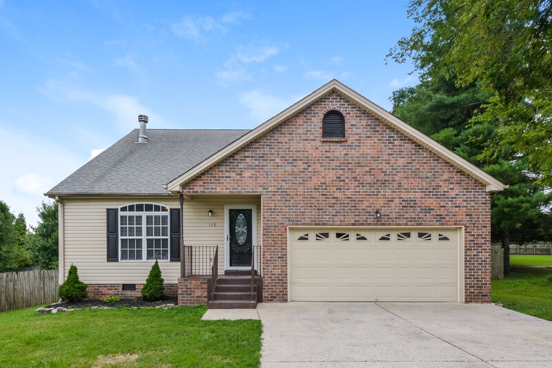 2,385/Mo, 128 Louann Ln Hendersonville, TN 37075 External View