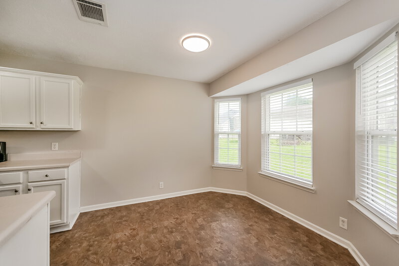 1,935/Mo, 1413 Chesterbrook Ct Antioch, TN 37013 Dining Room View 2