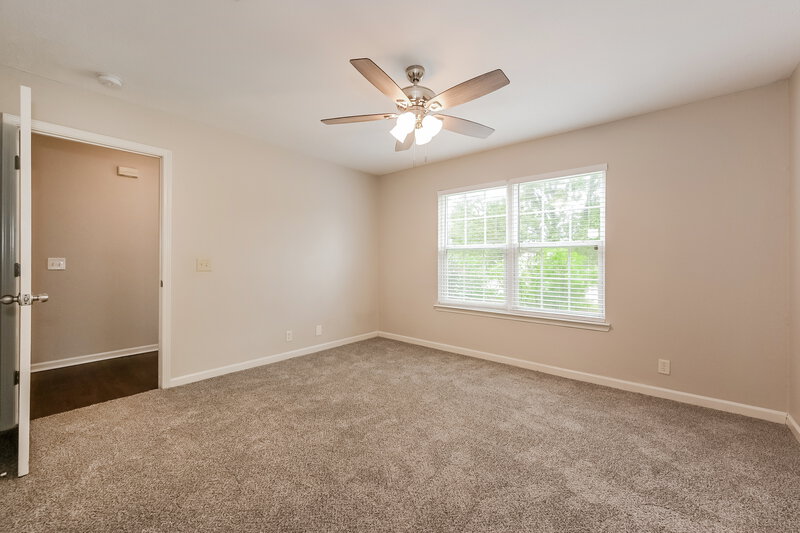 1,935/Mo, 1413 Chesterbrook Ct Antioch, TN 37013 Main Bedroom View