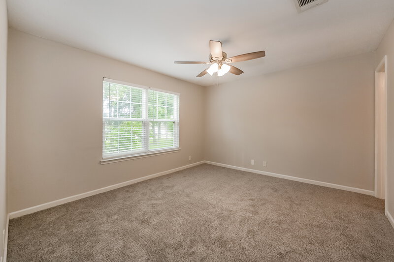 1,935/Mo, 1413 Chesterbrook Ct Antioch, TN 37013 Main Bedroom View 2