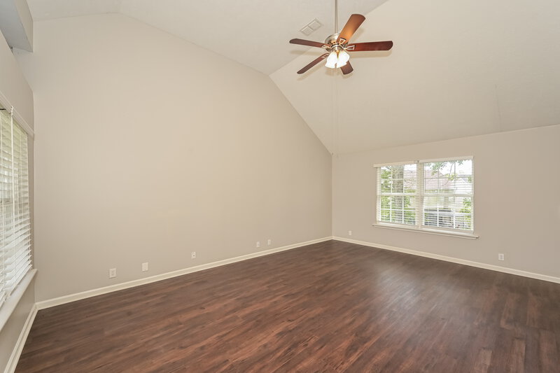 1,985/Mo, 8632 Lawson Dr Antioch, TN 37013 Living Room View 2