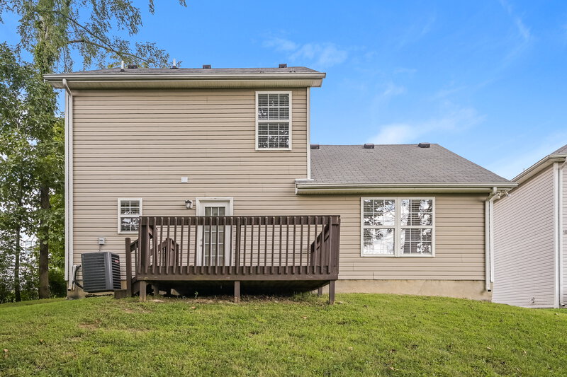 1,985/Mo, 8632 Lawson Dr Antioch, TN 37013 Rear View