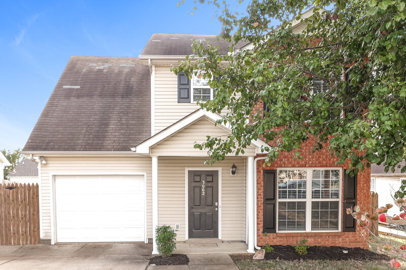 1,850/Mo, 3062 Ace Wintermeyer Dr La Vergne, TN 37086 External View