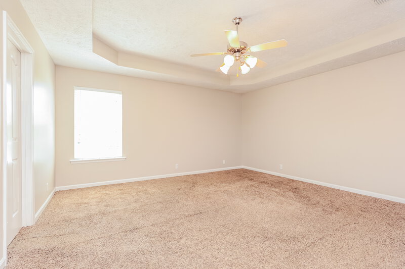 2,400/Mo, 8813 Cressent Glen Ct Antioch, TN 37013 Main Bedroom View 2