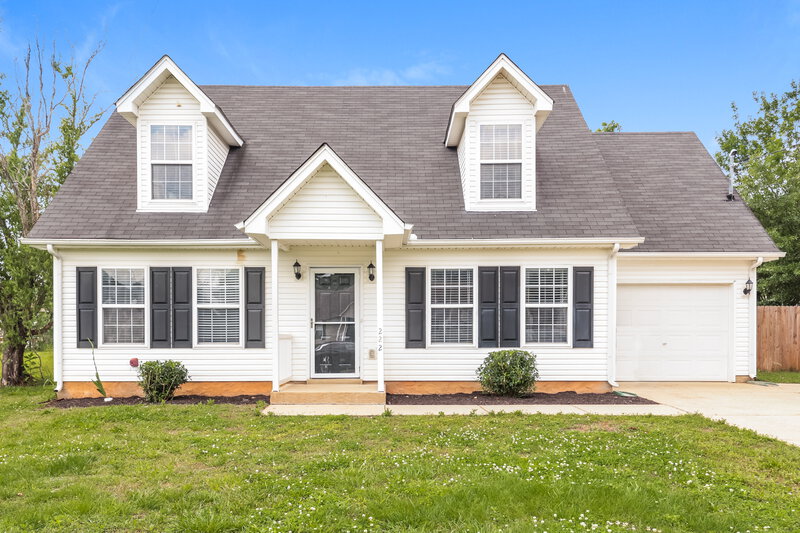 2,575/Mo, 222 Hermitage Dr Smyrna, TN 37167 External View