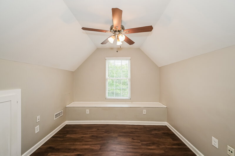 2,325/Mo, 222 Hermitage Dr Smyrna, TN 37167 Bedroom View