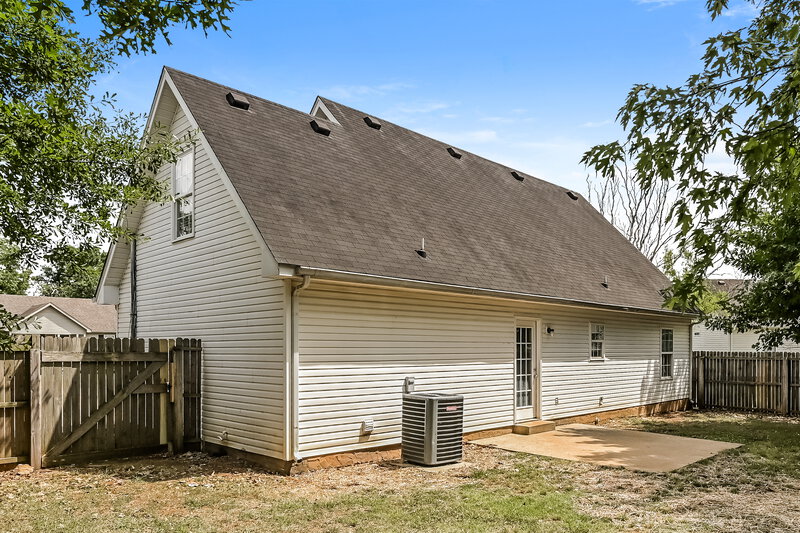 2,325/Mo, 222 Hermitage Dr Smyrna, TN 37167 Rear View