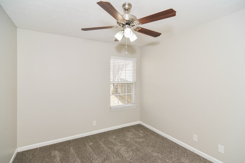 1,815/Mo, 3048 Roscommon Dr Murfreesboro, TN 37128 Bedroom View 2