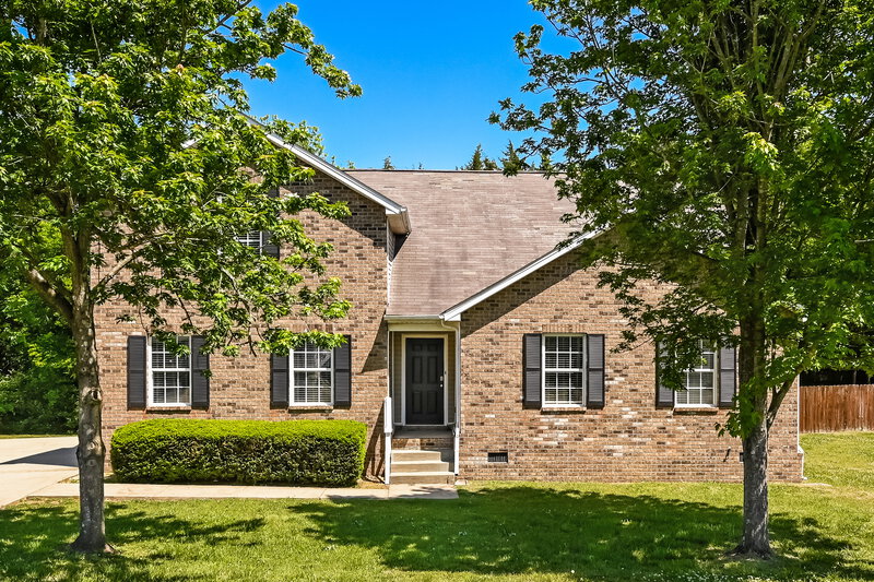 2,475/Mo, 1127 Sunnycrest Ct Murfreesboro, TN 37129 External View
