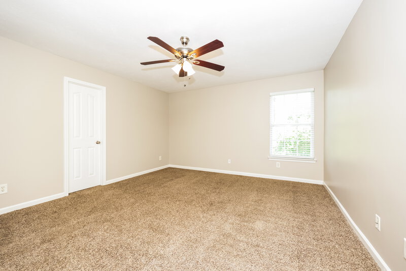 1,755/Mo, 710 Holland Ridge Dr La Vergne, TN 37086 Main Bedroom View