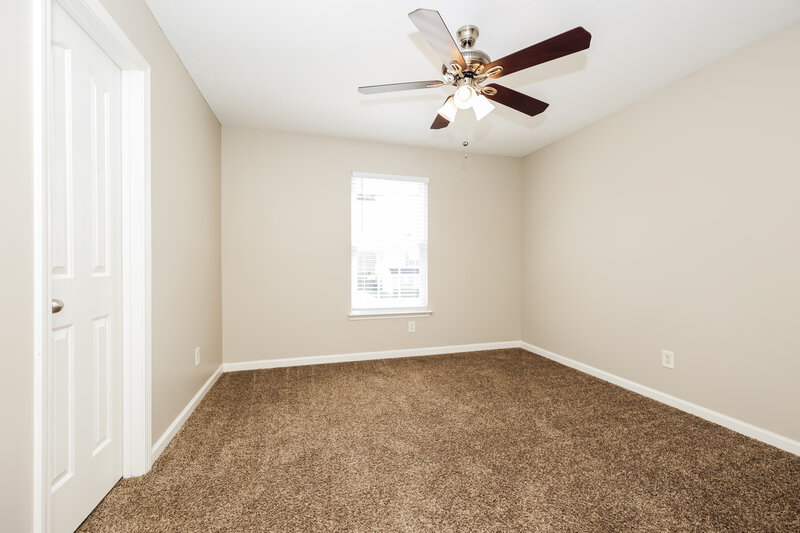 1,755/Mo, 710 Holland Ridge Dr La Vergne, TN 37086 Bedroom View 2