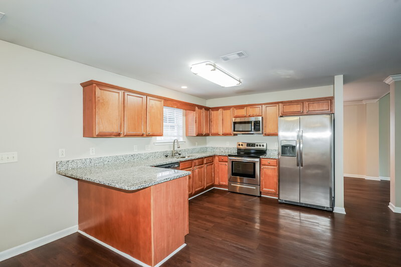 2,150/Mo, 106 Rushing Water Ct Hendersonville, TN 37075 Kitchen View