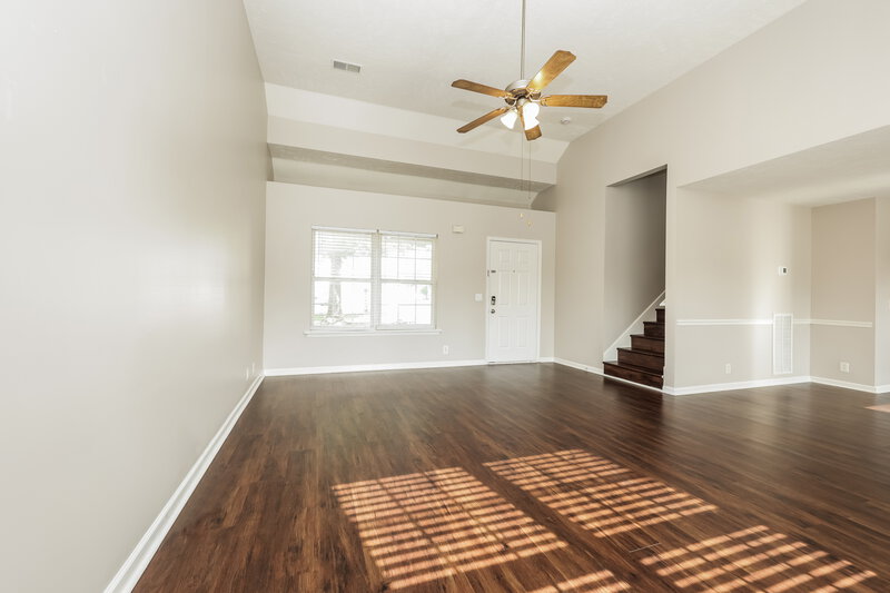 2,075/Mo, 3064 Ace Wintermeyer Dr La Vergne, TN 37086 Living Room View 3