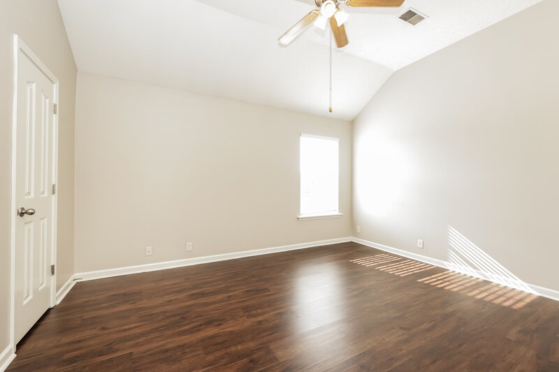 2,075/Mo, 3064 Ace Wintermeyer Dr La Vergne, TN 37086 Main Bedroom View