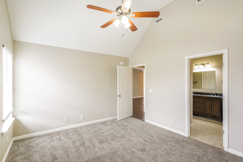 1,920/Mo, 4229 Nandina Ct Murfreesboro, TN 37129 Main Bedroom View