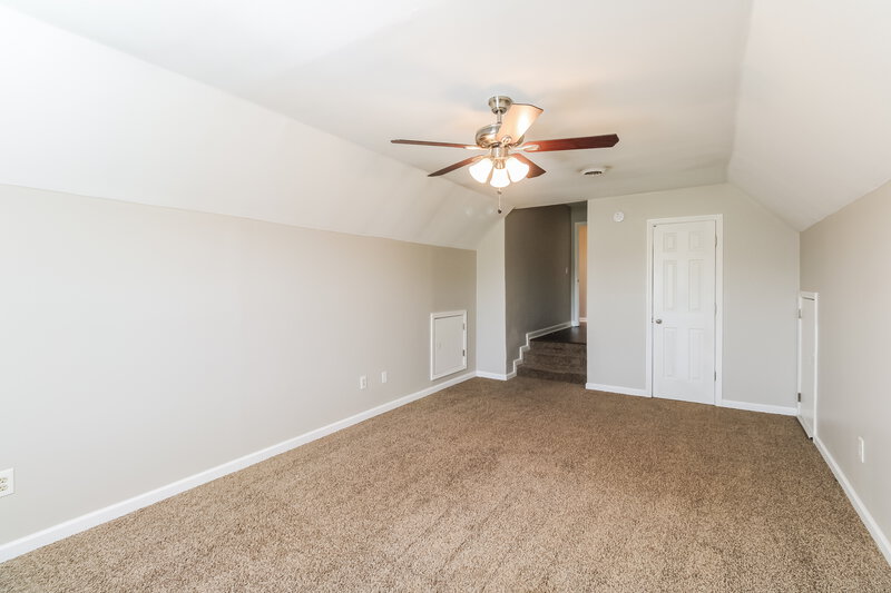 2,330/Mo, 245 Heritage Cir E La Vergne, TN 37086 Bonus Room View 2