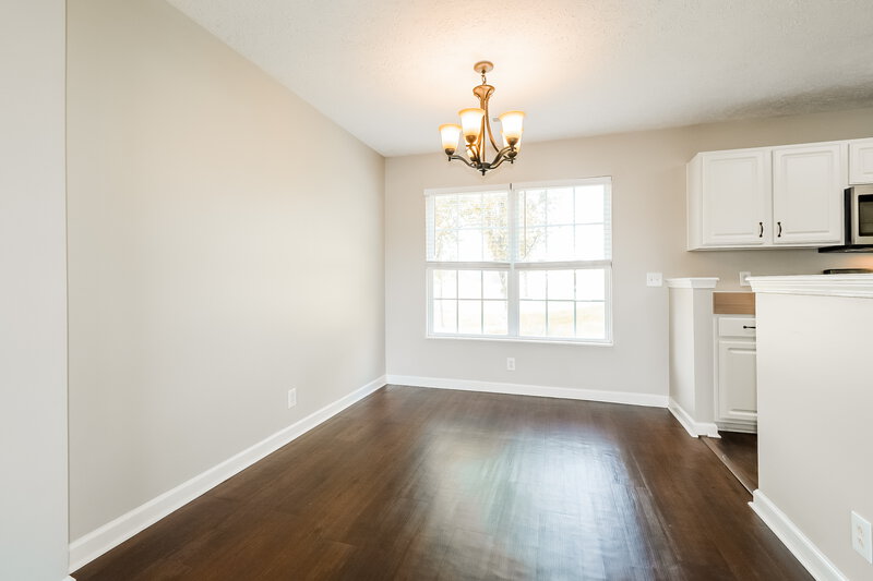2,140/Mo, 804 Cainbrook Ct Antioch, TN 37013 Dining Room View