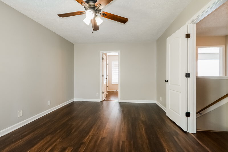 2,140/Mo, 804 Cainbrook Ct Antioch, TN 37013 Main Bedroom View 2