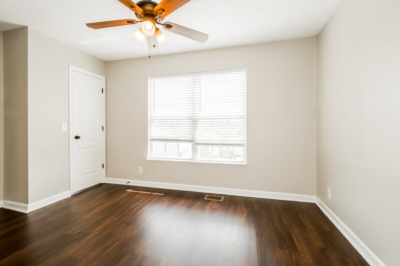 2,140/Mo, 804 Cainbrook Ct Antioch, TN 37013 Bedroom View 2