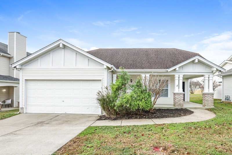 2,300/Mo, 1845 Brookmeadow Ln Hermitage, TN 37076 External View