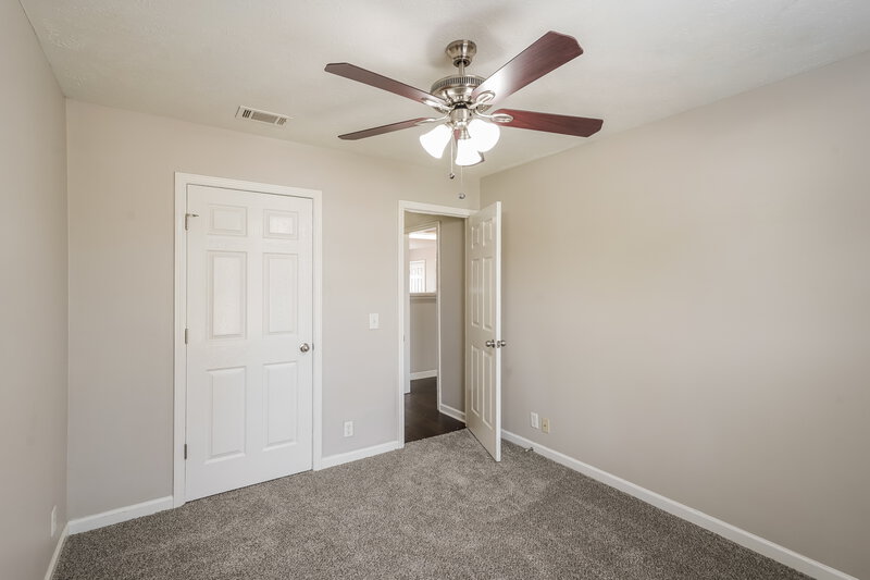 1,905/Mo, 7140 S Hampton Blvd Antioch, TN 37013 Bedroom View 4