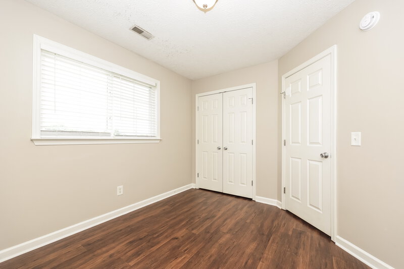 2,035/Mo, 4099 Mountain Top Trl La Vergne, TN 37086 Bedroom View 2