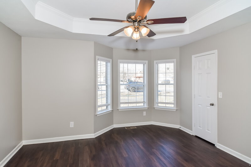 1,850/Mo, 610 Eastlake Cv La Vergne, TN 37086 Main Bedroom View