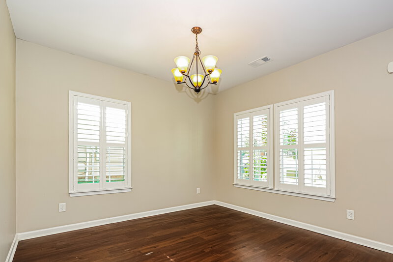 2,075/Mo, 2647 Apple Cross Ct Murfreesboro, TN 37127 Dining Room View