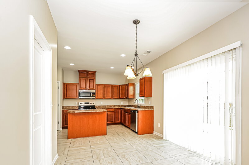 2,075/Mo, 2647 Apple Cross Ct Murfreesboro, TN 37127 Dining Room View 2