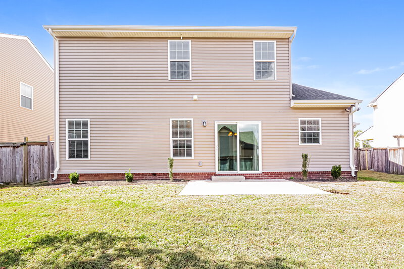 2,075/Mo, 2647 Apple Cross Ct Murfreesboro, TN 37127 Rear View