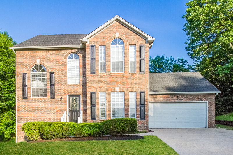 2,220/Mo, 5173 W Oak Highland Dr Antioch, TN 37013 External View