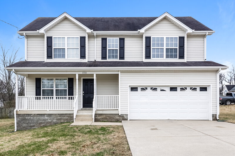 2,105/Mo, 1711 Luton Dr La Vergne, TN 37086 External View