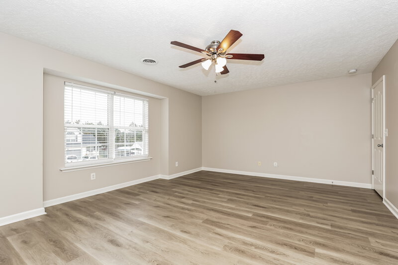 2,105/Mo, 1711 Luton Dr La Vergne, TN 37086 Main Bedroom View