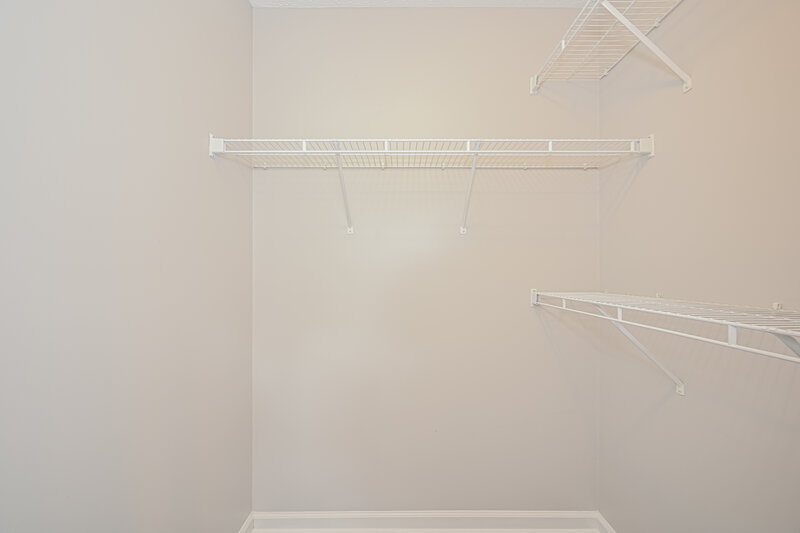 1,970/Mo, 1711 Luton Dr La Vergne, TN 37086 Walk In Closet View