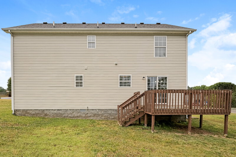 1,970/Mo, 1711 Luton Dr La Vergne, TN 37086 Rear View