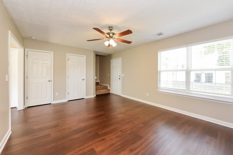 2,090/Mo, 3532 Mount View Ridge Dr Antioch, TN 37013 Living Room View