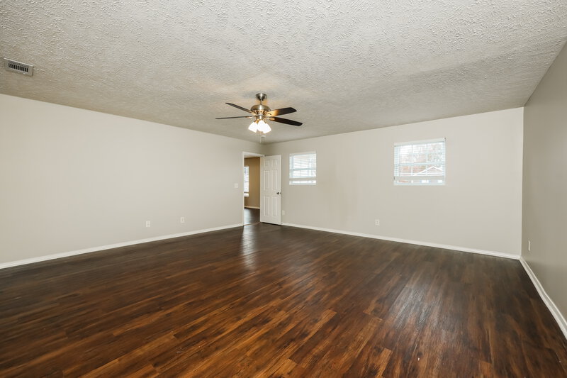 2,225/Mo, 5408 Skip Jack Dr Antioch, TN 37013 Main Bedroom View 2