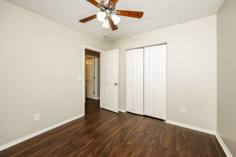 2,225/Mo, 5408 Skip Jack Dr Antioch, TN 37013 Bedroom View 2