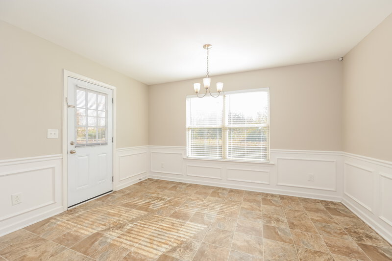 1,920/Mo, 2109 Longhunter Chase Dr Spring Hill, TN 37174 Dining Room View 2