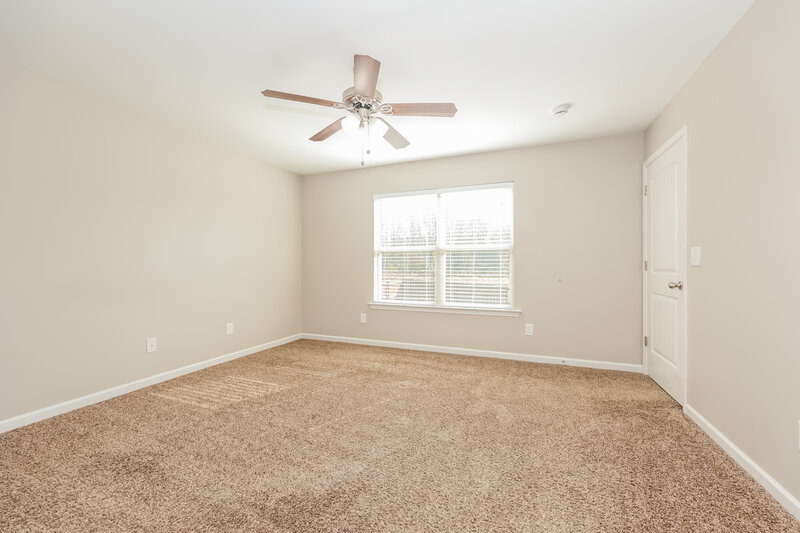 1,920/Mo, 2109 Longhunter Chase Dr Spring Hill, TN 37174 Main Bedroom View