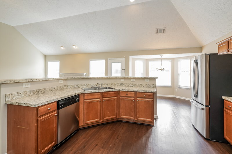 2,095/Mo, 1918 Portview Dr Spring Hill, TN 37174 Kitchen View 2