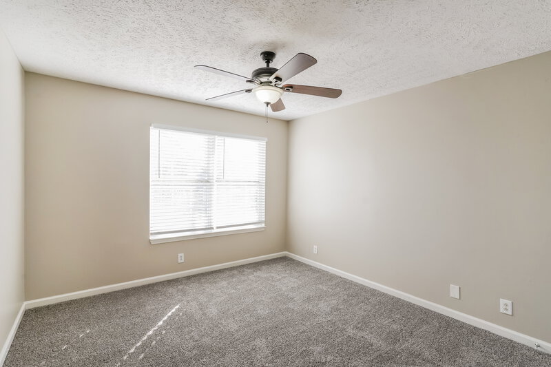 2,105/Mo, 1244 Saint Andrews Dr Murfreesboro, TN 37128 Bedroom View 2