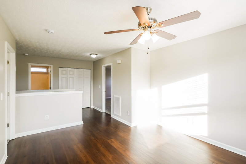 2,175/Mo, 305 Stewart Springs Dr Smyrna, TN 37167 Bonus Room View