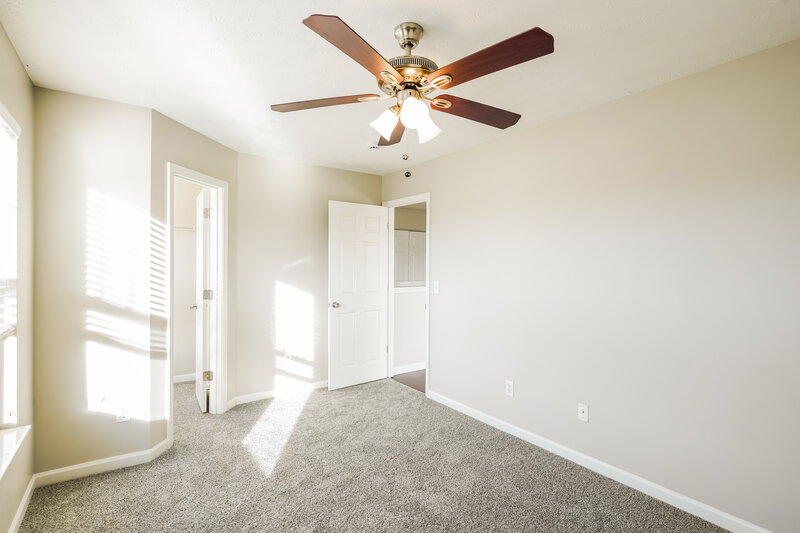 2,175/Mo, 305 Stewart Springs Dr Smyrna, TN 37167 Bedroom View 2