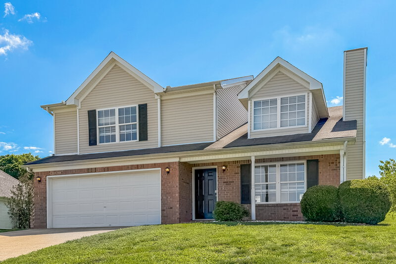 2,225/Mo, 1910 Lawndale Dr Spring Hill, TN 37174 Front View