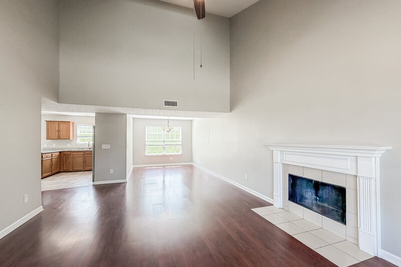 2,225/Mo, 1910 Lawndale Dr Spring Hill, TN 37174 Living Room View
